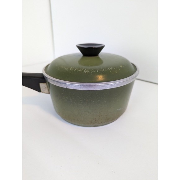 Vintage Avocado Olive Green Club Aluminum Sauce Pan Mid Century with Lid - Picture 1 of 11